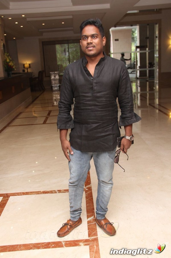 'Vai Raja Vai' Press Meet